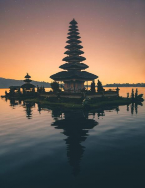Rent a Luxury Villa in Bali Close to the Beach, Bali Villa 2035